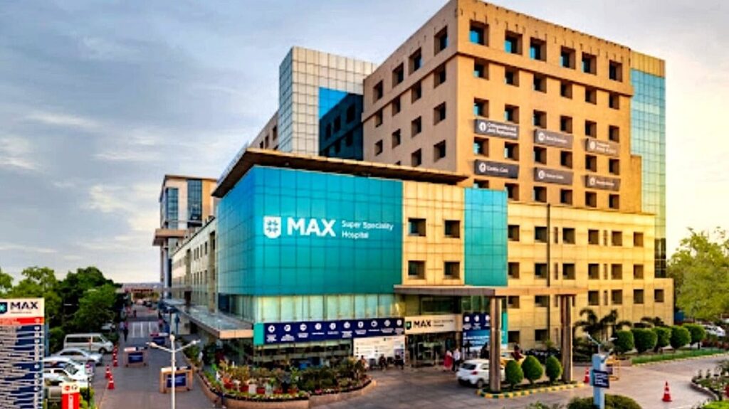 Tata AIG Suspends Cashless Facility at Max Hospitals: What Indian Policyholders Need to Know